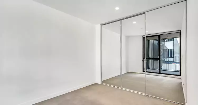 Why Homeowners Choose Us for Sliding Mirror Door Replacement in Winter Park, FL