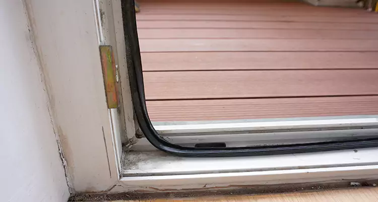 Repair Patio Doors Leaking at Bottom in Winter Park, FL