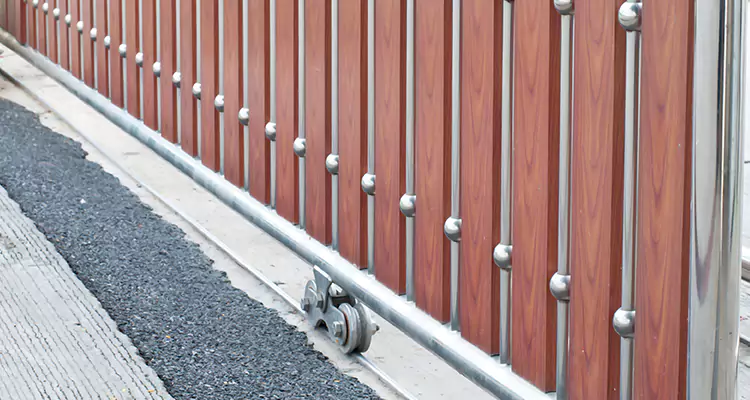 Sliding Screen Door Roller Replacement in Winter Park, FL